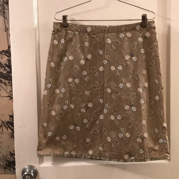 Old Navy floral skirt - Picture 1 of 3